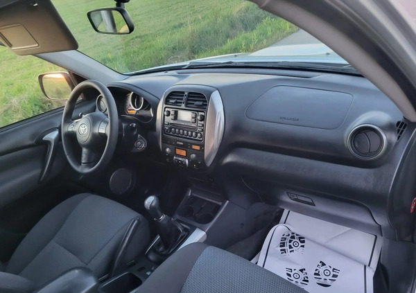 Toyota RAV4 cena 19900 przebieg: 226000, rok produkcji 2004 z Piekary Śląskie małe 497